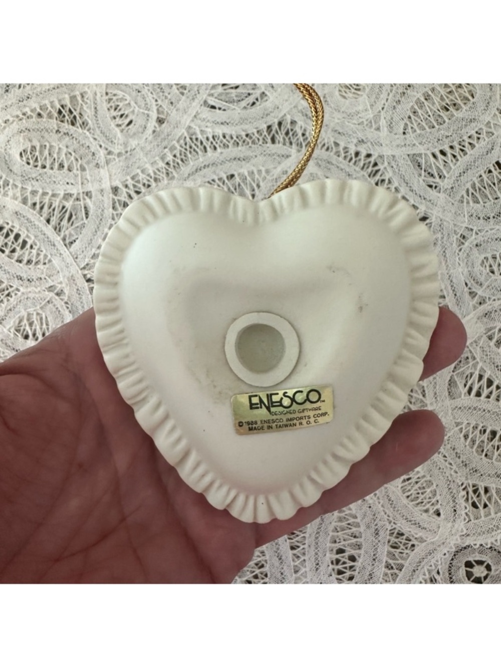 American Vintage Christmas Enesco Victorian porcelain heart ornament decor - Picture 2 of 3